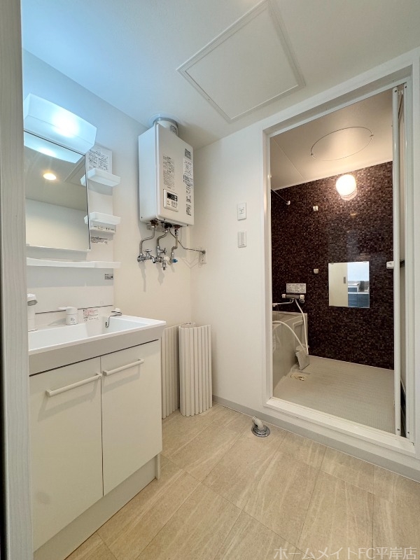 洗面設備　脱衣場も広いです☆