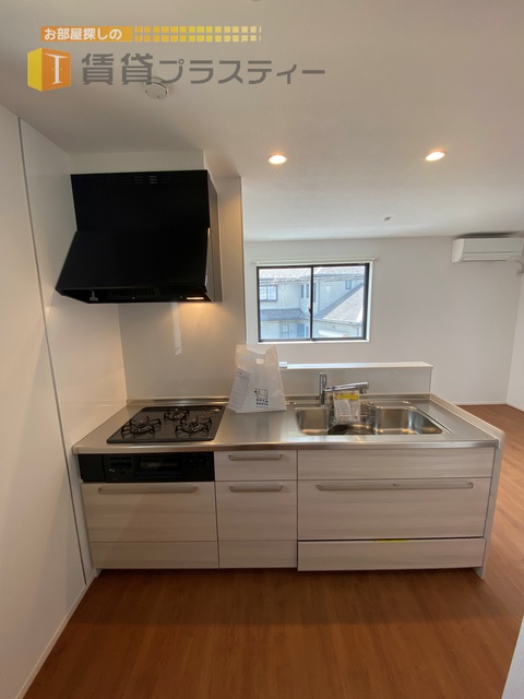 キッチン　３口システムキッチン！