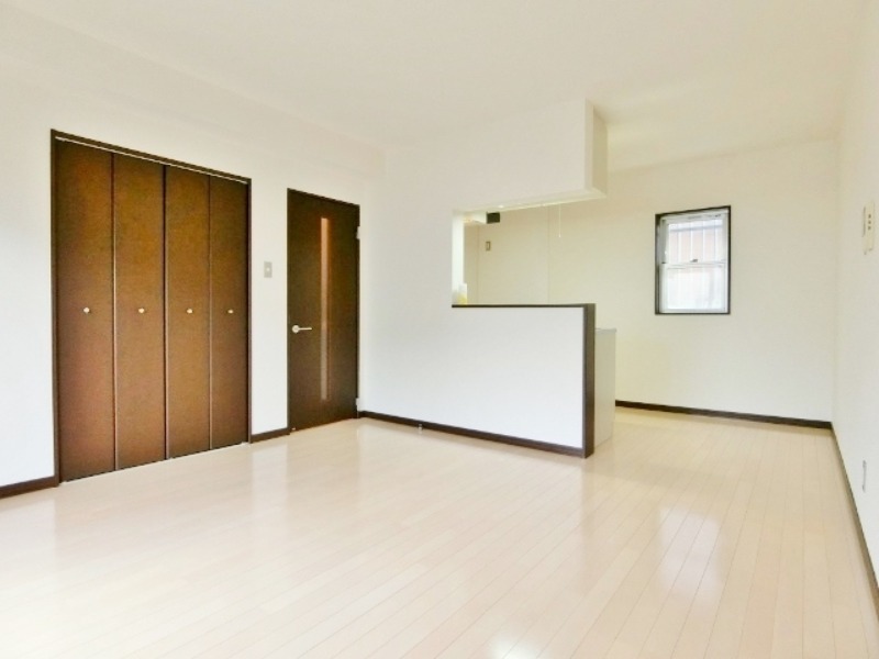 居室・リビング　図面と現状に相違がある場合には現状を優先