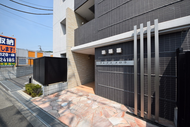 エントランス　★マンションならでは、しっかりしたエントランス★