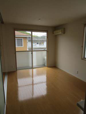 その他部屋・スペース　ゆったり過ごせるリビングです