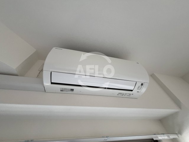 その他設備　アドバンス江坂ラシュレ　エアコン