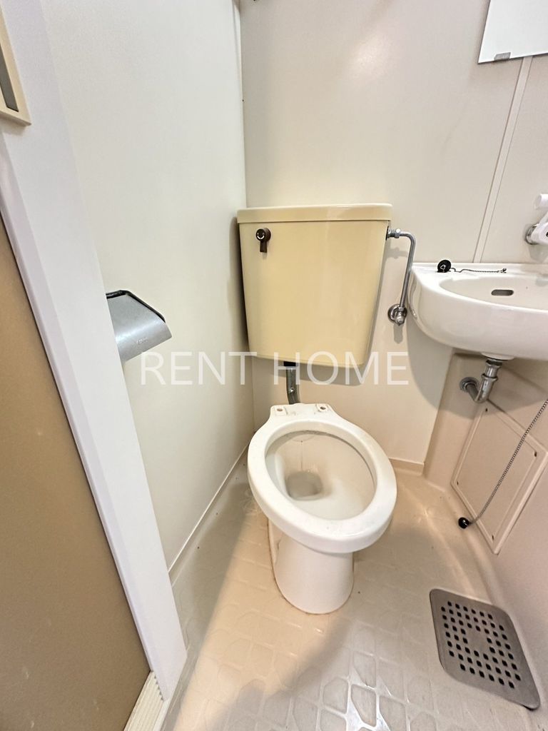 トイレ　※リフォーム中