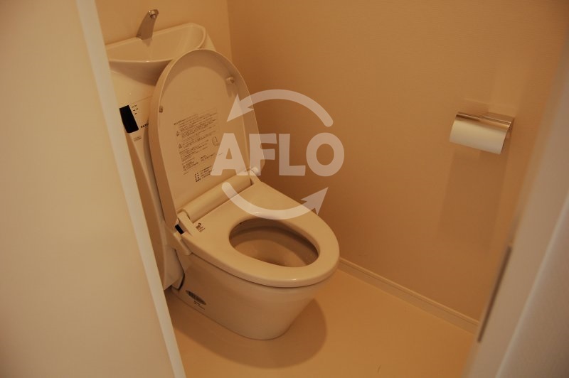 トイレ　HORIE LUX　温水洗浄便座