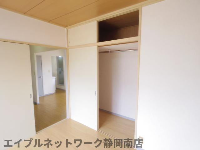 収納　十分な収納スペースがあります