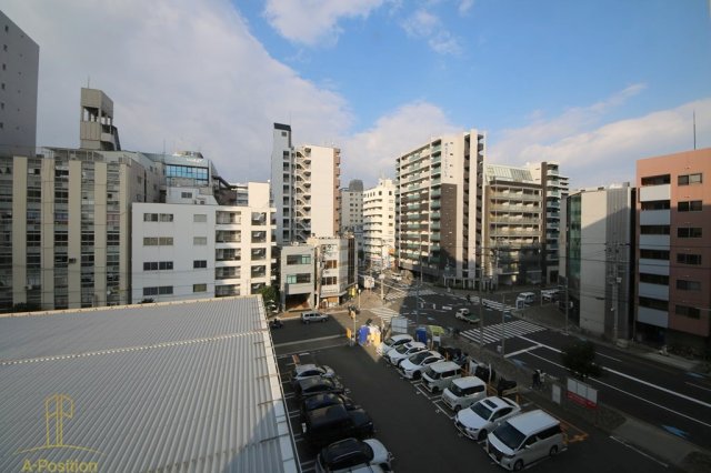 眺望　ドゥーエ南堀江