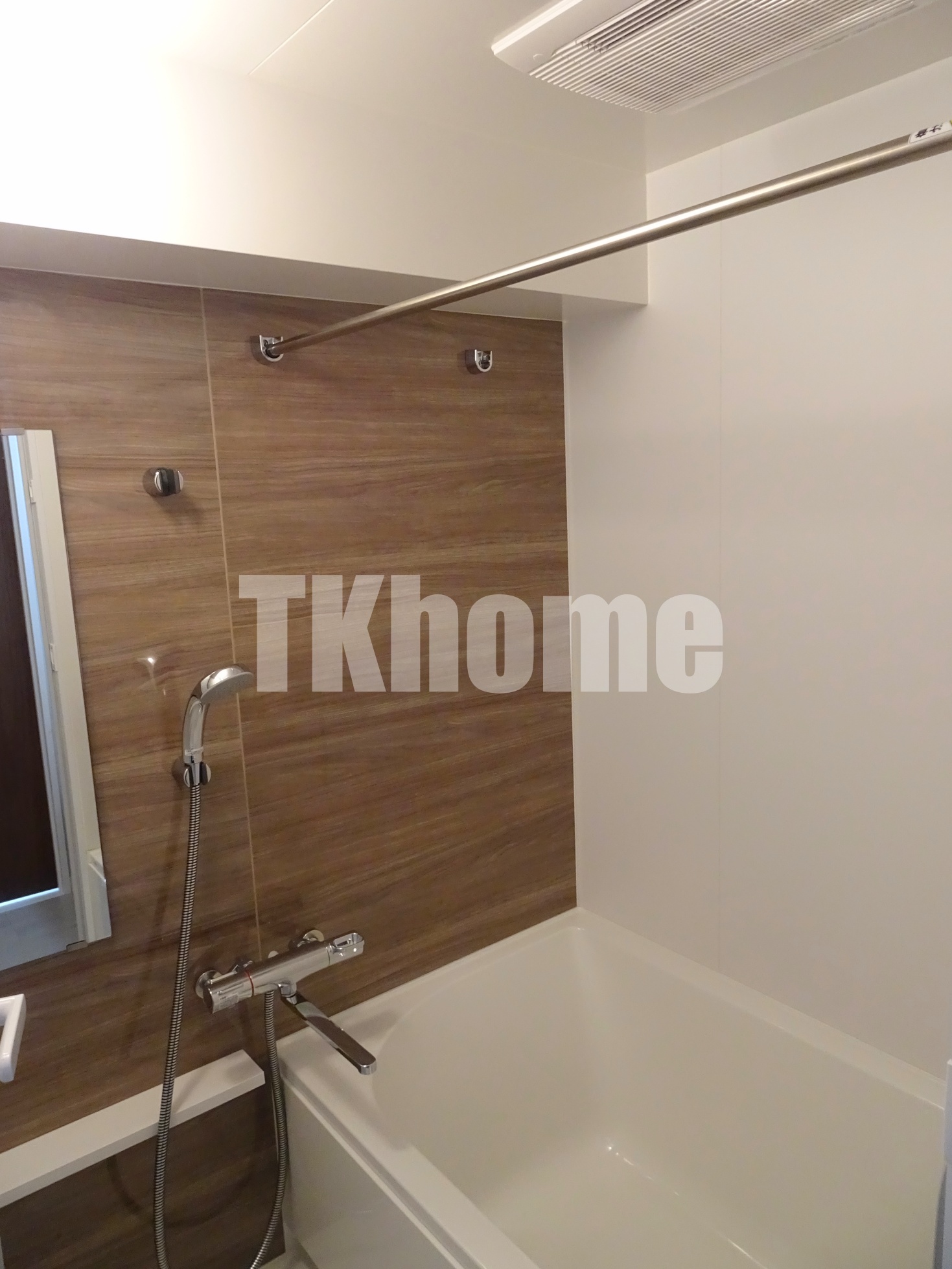 バス・シャワールーム　浴室乾燥機付き