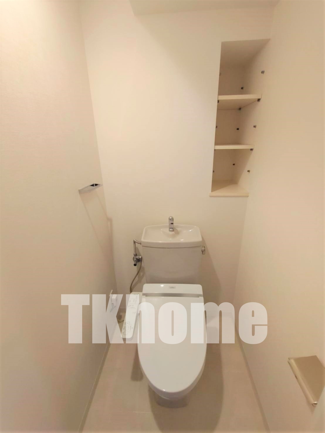 トイレ　ウォシュレット完備