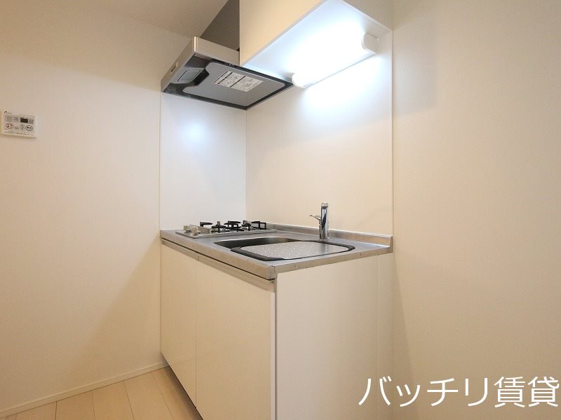 キッチン　同型タイプの為、現状を優先致します。