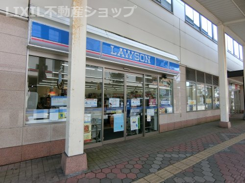 コンビニ　ローソン 上越高田駅前店（コンビニ）まで70m