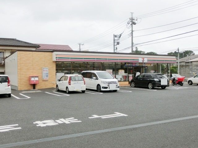 コンビニ　セブンイレブン桜木町店（コンビニ）まで715m