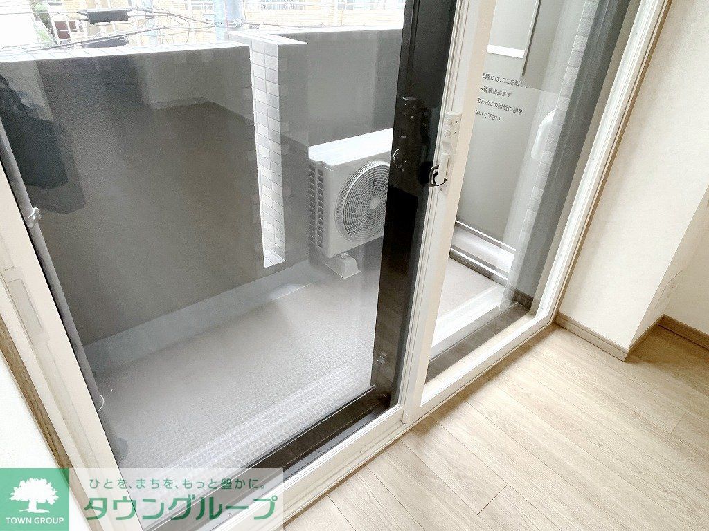 バルコニー　バルコニー