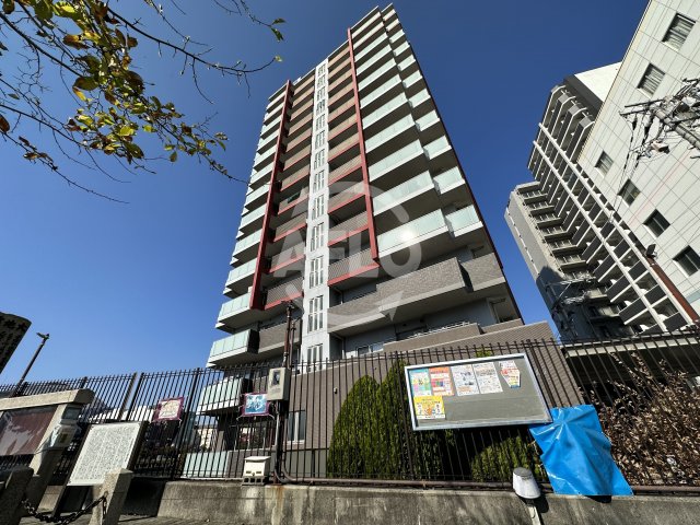 建物外観　エステムプラザ難波WESTリバークロス　外観