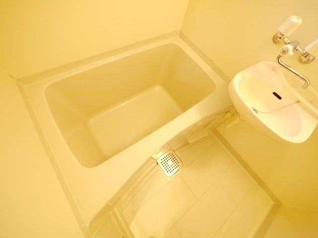 バス・シャワールーム　★お部屋探しはタウンハウジング稲田堤店まで★