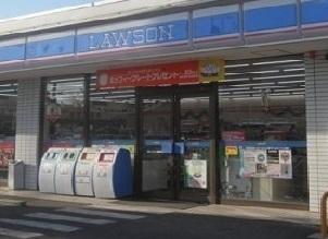 コンビニ　ローソン尼崎立花町四丁目店（コンビニ）まで237m