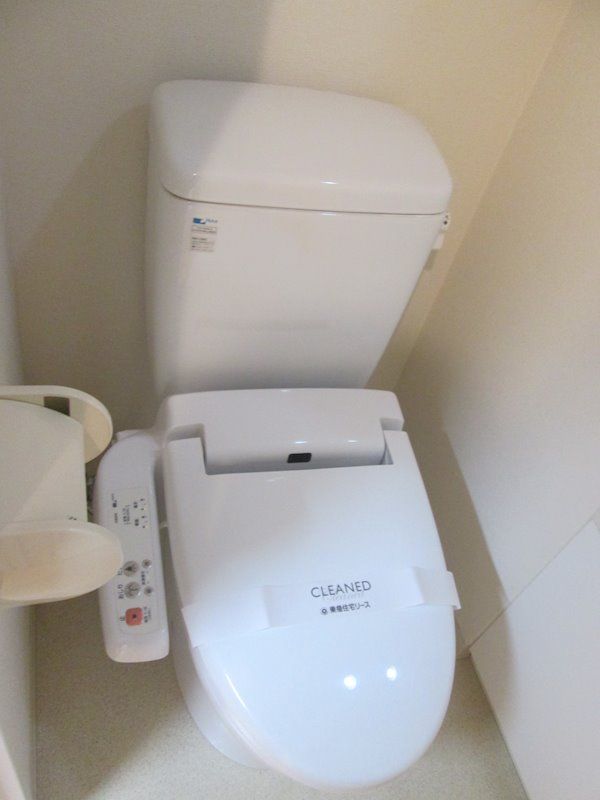 トイレ　別部屋参考