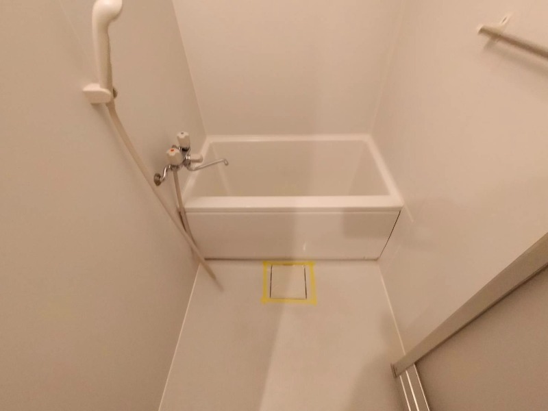 バス・シャワールーム　※他部屋写真使用