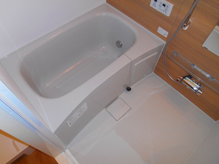 バス・シャワールーム　反転写真です