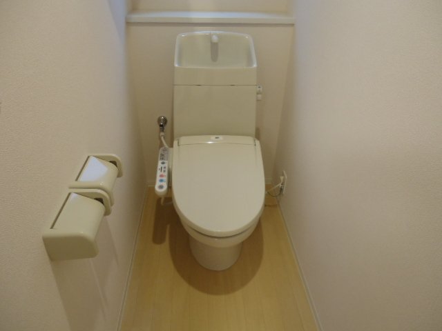 トイレ　シャワー付トイレ