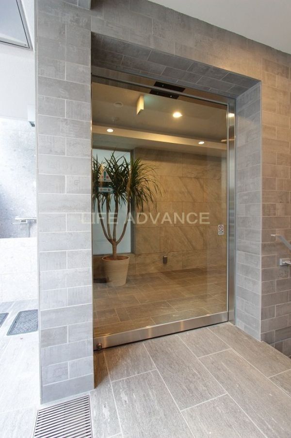 ロビー　エントランス