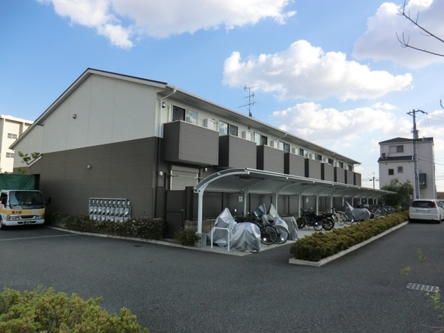 建物外観　オートロック付きで安心です♪