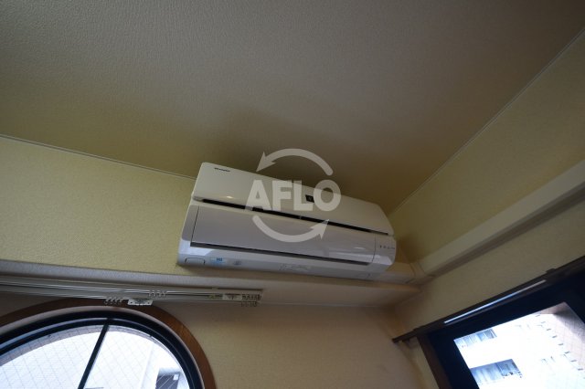 その他設備　プレステージ靭公園　エアコン