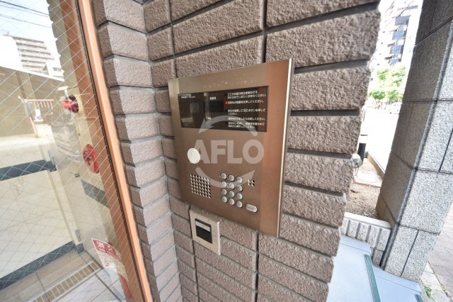 セキュリティ　プレステージ靭公園　オートロック