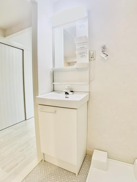 洗面設備　洗面所です