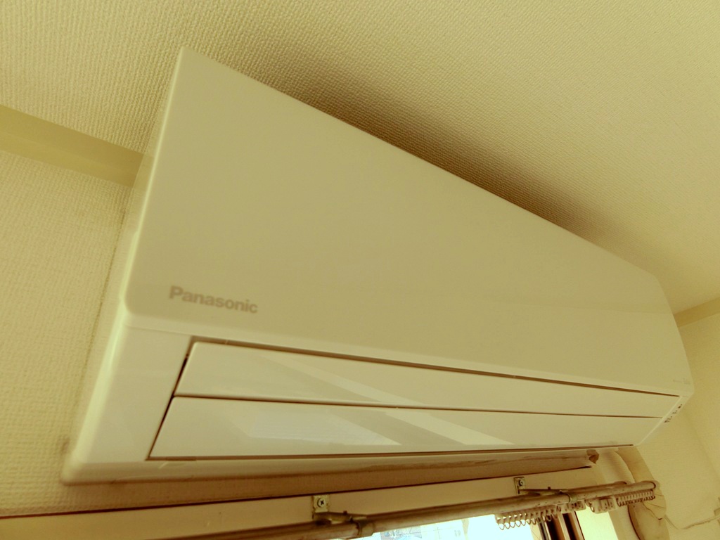 その他設備　エアコン　別部屋の写真になります