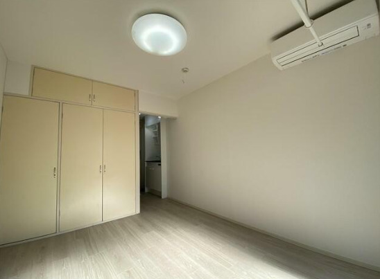 居室・リビング　フローリングです