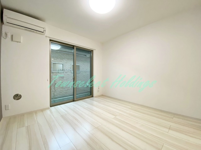 居室・リビング　アクセントクロスでおしゃれな洋室♪