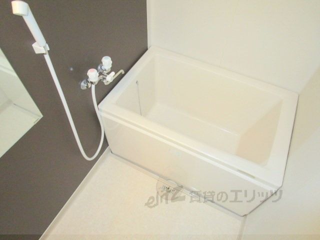 バス・シャワールーム　風呂