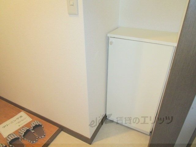 その他設備　下駄箱