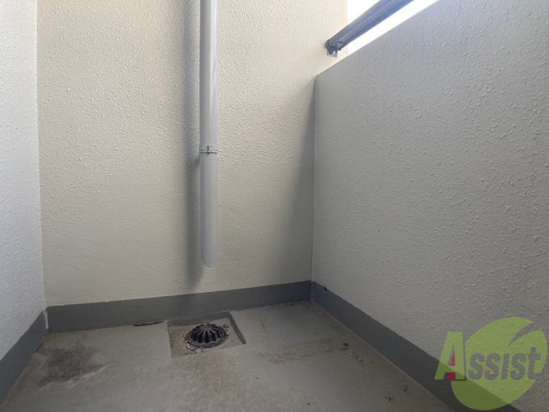 バルコニー　バルコニーです。洗濯物を干したり一息ついたりできますね！