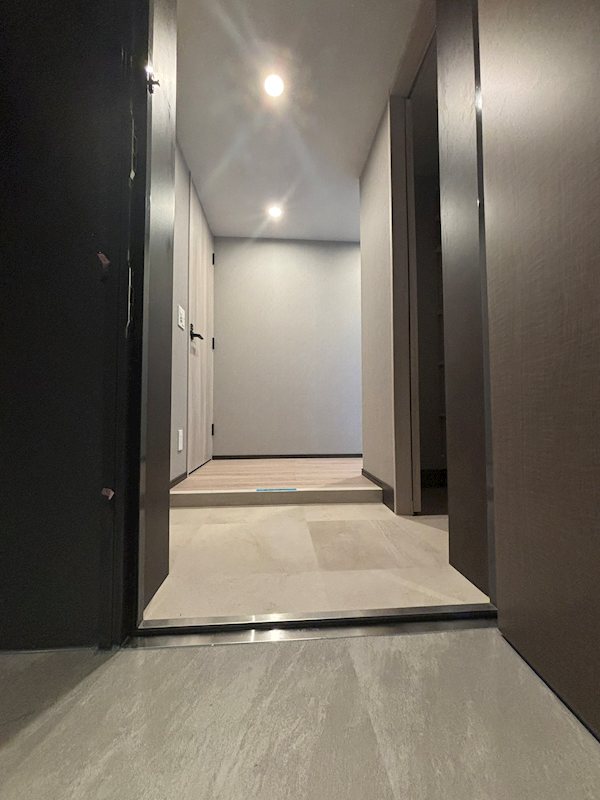 玄関　※別部屋参考