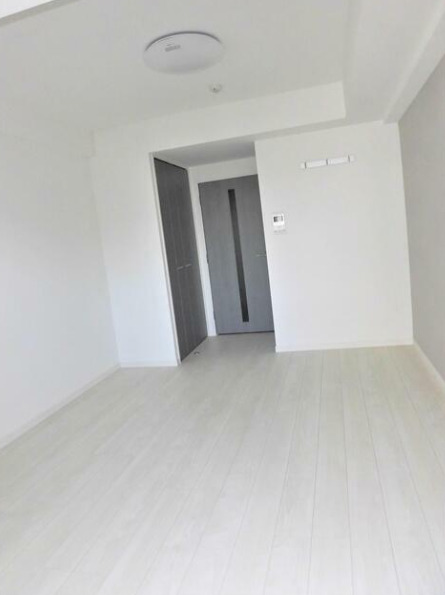 居室・リビング　※別号室の参考写真です