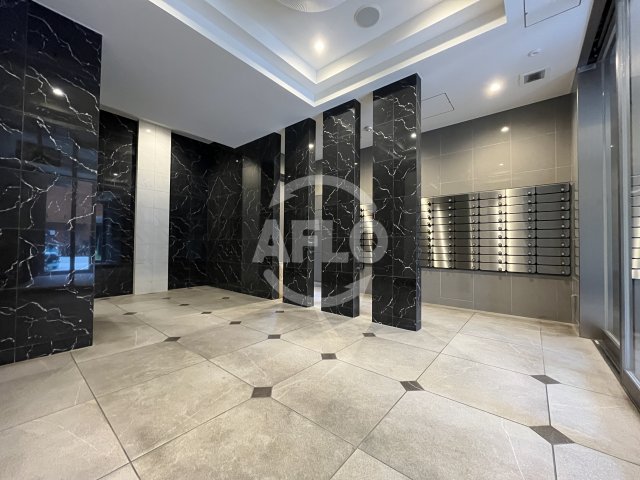 ロビー　エスリード新大阪ヴェルデ　ロビー