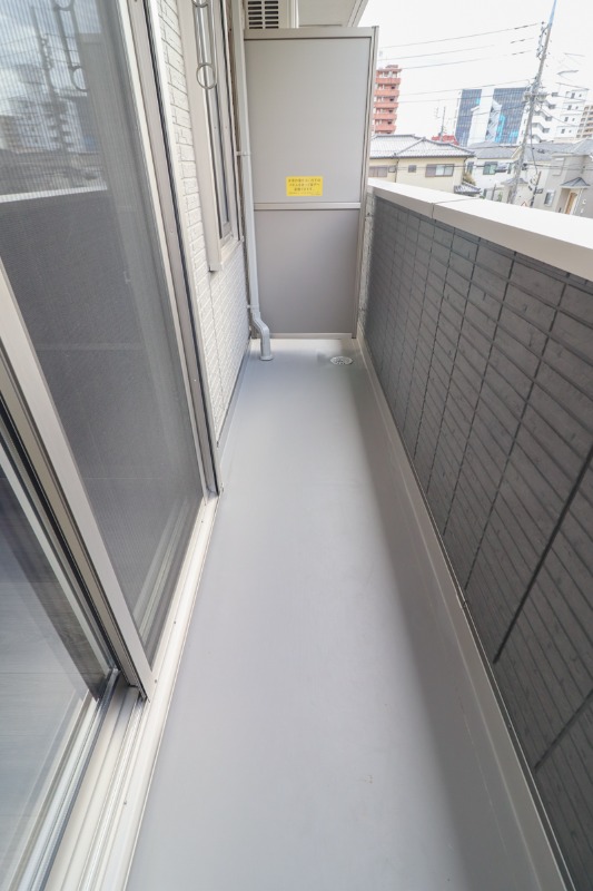 バルコニー　図面と現状に相違がある場合には現状を優先