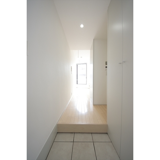 玄関　明るい玄関です