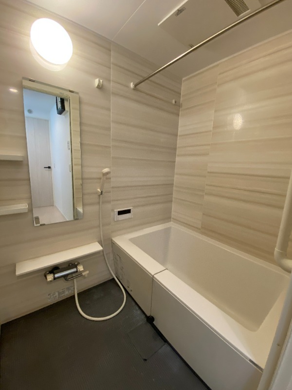 バス・シャワールーム　別号室イメージ