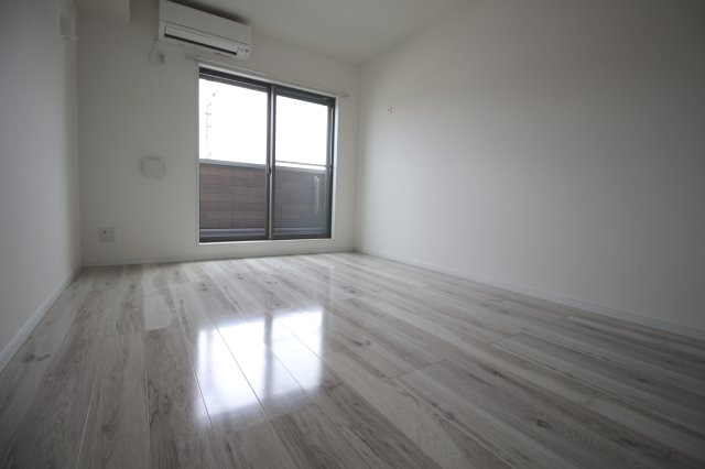 居室・リビング　7.5帖の洋室です。