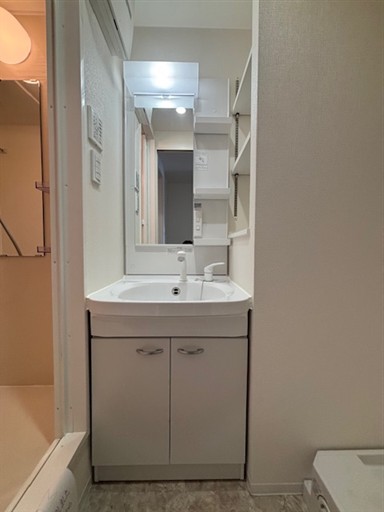 洗面設備　洗髪洗面化粧台