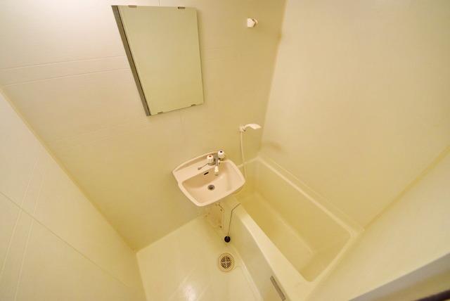 バス・シャワールーム　?