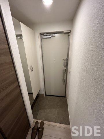 玄関　※同シリーズ参考画像