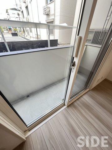 バルコニー　※同シリーズ参考画像
