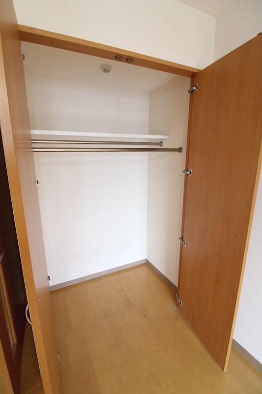 収納　※別室参考写真