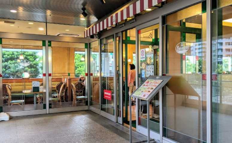 飲食店　サイゼリヤ白金高輪店（飲食店）まで76m