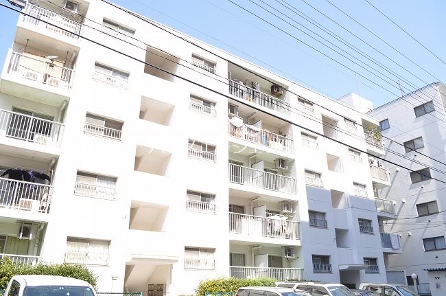 建物外観　南向きで明るいお部屋です。