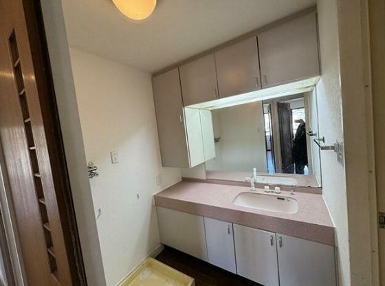 洗面設備　※同仕様写真含む