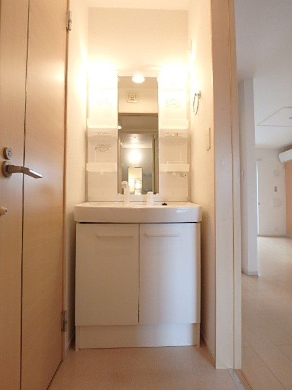 洗面設備　図面と現状に相違がある場合には現状を優先